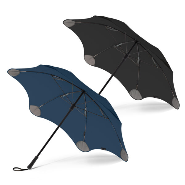 parapluie léger et intégral équipés d'embouts brevetés qui s'ouvrent comme des parapluies miniatures dans des poches au bord de la verrière pour renforcer le parapluie
